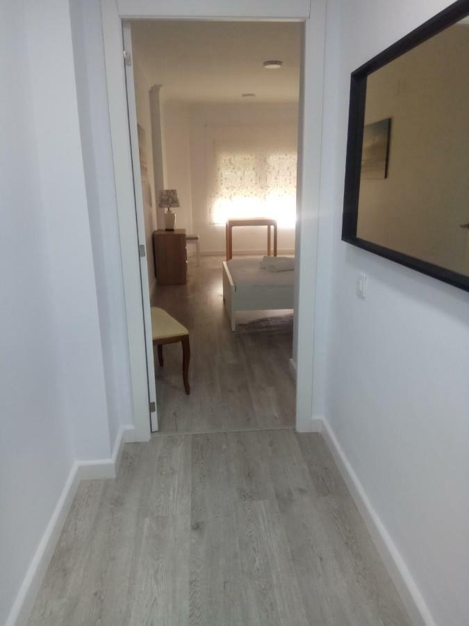 Guesting Ladreda Apartment Cadiz Bagian luar foto