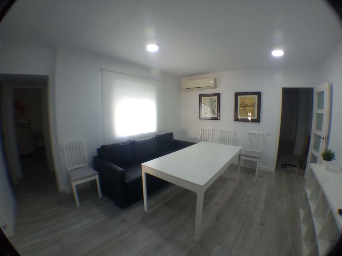 Guesting Ladreda Apartment Cadiz Bagian luar foto